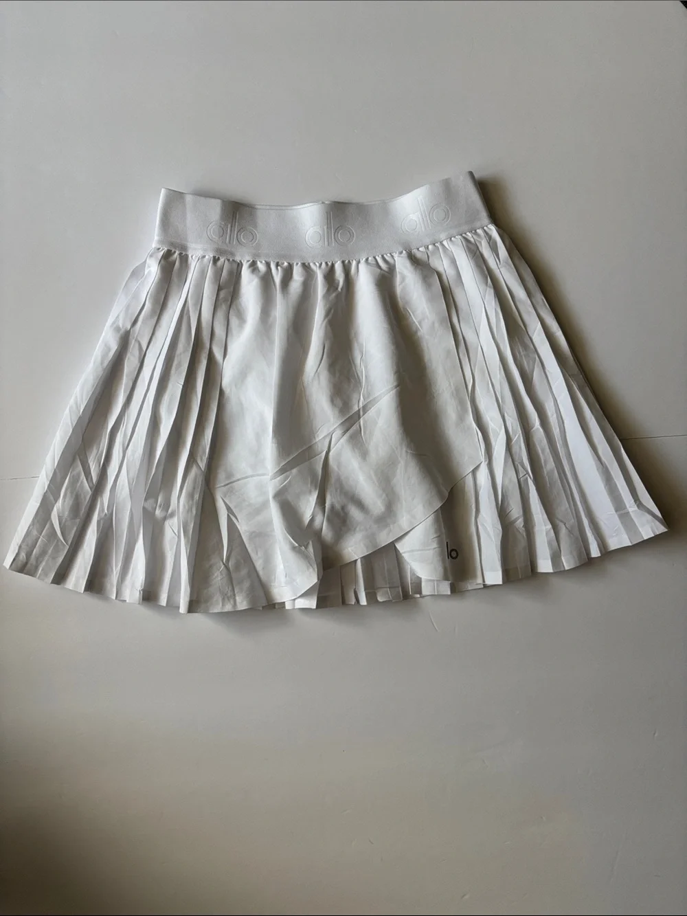ALO Yoga White Pleated Circle Skater Skirt